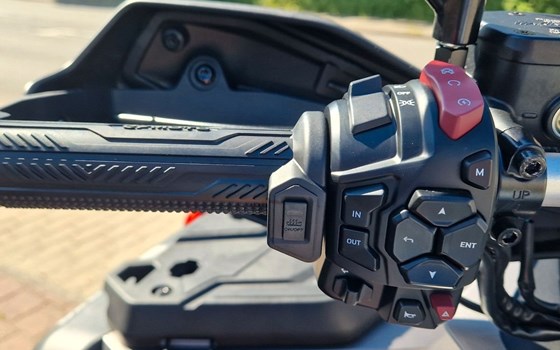 Neufahrzeug CFMOTO CFORCE 1000 Touring - Bild 10