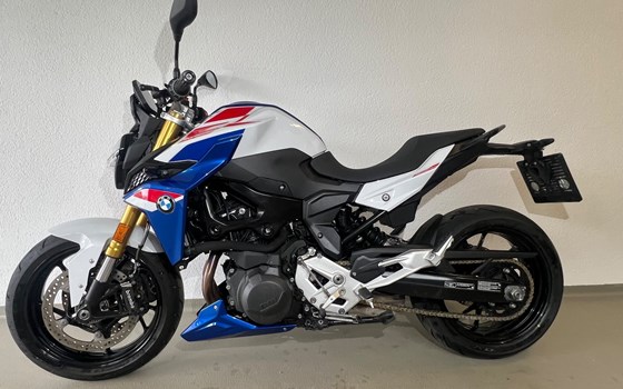 Gebrauchtmotorrad BMW F 900 R - Bild 1 Gebrauchtmotorrad BMW F 900 R - Bild 1