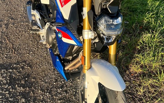 Gebrauchtmotorrad BMW F 900 R - Bild 3