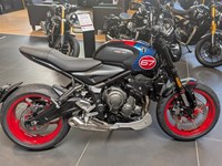 Neumotorrad Triumph Trident 660 Triple Tribute 2025