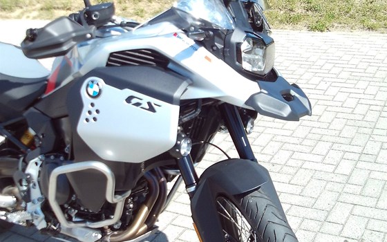 Gebrauchtmotorrad BMW F 900 GS Adventure - Bild 2