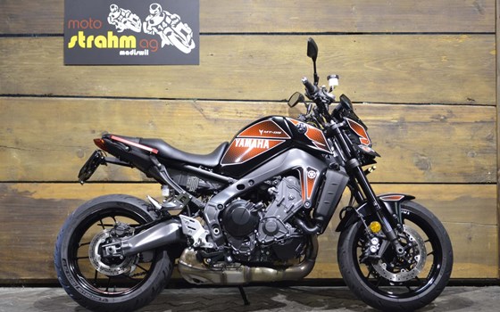 Motorrad Occasion Yamaha MT-09 - Bild 2