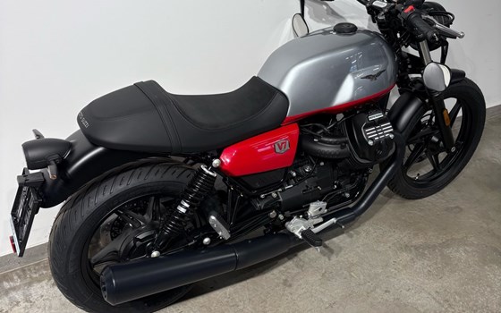 Neufahrzeug Moto Guzzi V7 Stone Corsa - Bild 4 Neufahrzeug Moto Guzzi V7 Stone Corsa - Bild 4