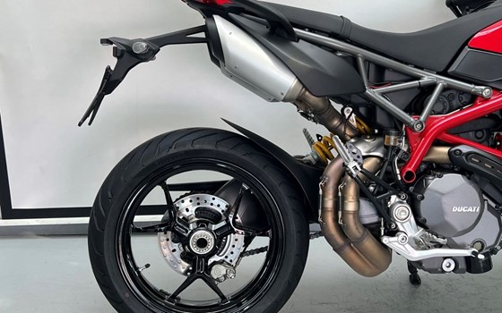Gebrauchtmotorrad Ducati Hypermotard 950 - Bild 2