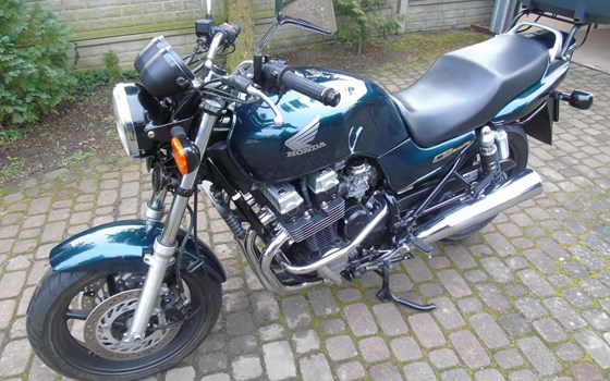 Gebrauchtmotorrad Honda CB 750 Sevenfifty - Bild 1 Gebrauchtmotorrad Honda CB 750 Sevenfifty - Bild 1