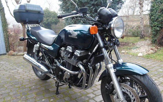 Gebrauchtmotorrad Honda CB 750 Sevenfifty - Bild 6 Gebrauchtmotorrad Honda CB 750 Sevenfifty - Bild 6