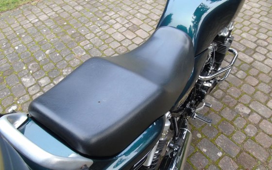 Gebrauchtmotorrad Honda CB 750 Sevenfifty - Bild 8 Gebrauchtmotorrad Honda CB 750 Sevenfifty - Bild 8