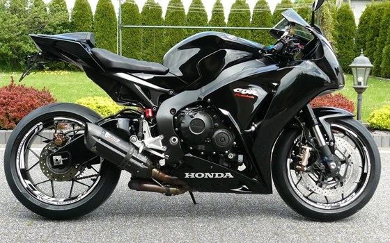 Gebrauchtmotorrad Honda CBR1000RR Fireblade - Bild 12
