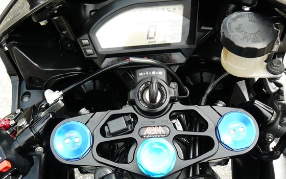 Gebrauchtmotorrad Honda CBR1000RR Fireblade - Bild 4