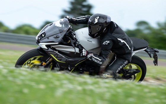 Neufahrzeug Benelli Tornado 550 - Bild 2