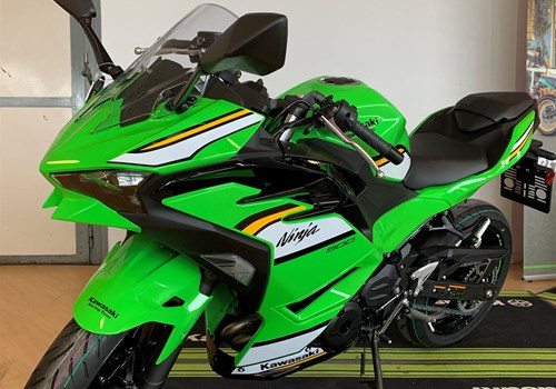 Kawasaki Ninja 500 SE