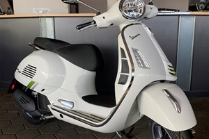 Angebot Vespa GTS 125 Super Tech