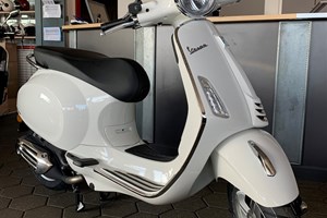 Angebot Vespa GTS 125 Super