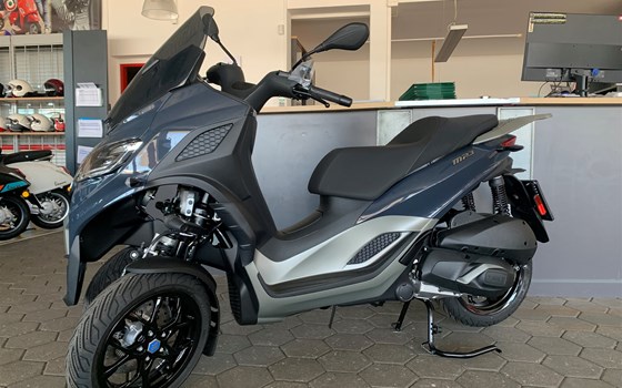 Neufahrzeug Piaggio MP3 310 - Bild 2 Neufahrzeug Piaggio MP3 310 - Bild 2