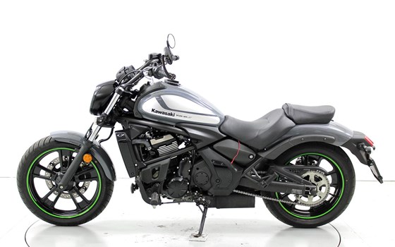 Motorrad Occasion Kawasaki Vulcan S - Bild 5