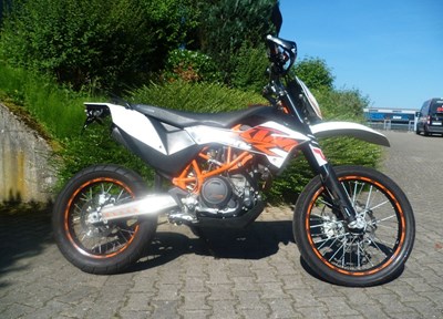 GEBRAUCHTFAHRZEUG KTM 690 Enduro R