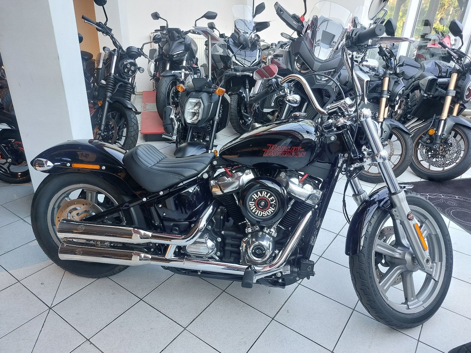 Harley-Davidson Softail Street Bob FXBB