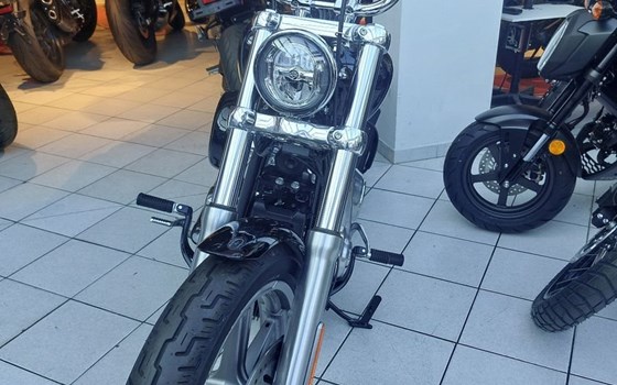 Gebrauchtmotorrad Harley-Davidson Softail Standard FXST - Bild 3