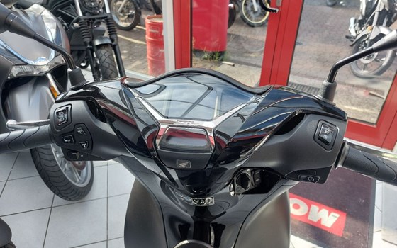 Neufahrzeug Honda SH125i - Bild 3