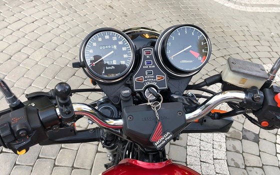 Gebrauchtmotorrad Honda CB 650 - Bild 4