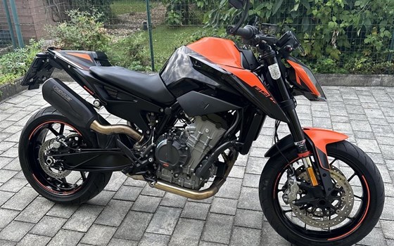 Gebrauchtmotorrad KTM 890 Duke - Bild 1 Gebrauchtmotorrad KTM 890 Duke - Bild 1