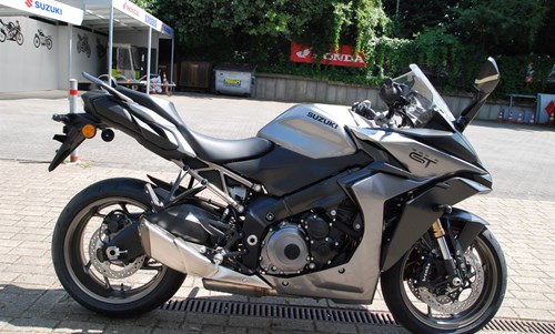 Suzuki GSX-S1000GT