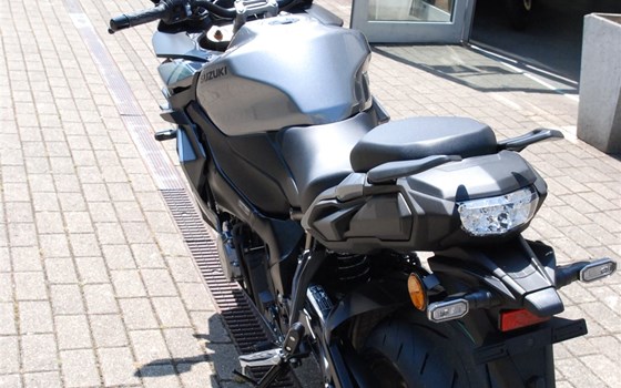 Gebrauchtmotorrad Suzuki GSX-S1000GT - Bild 9