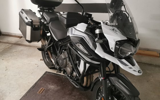 Gebrauchtmotorrad Triumph Tiger 1200 Alpine Edition - Bild 2 Gebrauchtmotorrad Triumph Tiger 1200 Alpine Edition - Bild 2