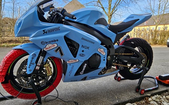 Gebrauchtmotorrad Suzuki GSX-R 1000 - Bild 3