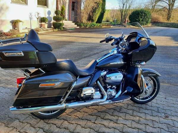 Gebrauchtmotorrad Harley-Davidson Touring Road Glide Limited FLTRK