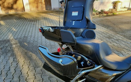 Gebrauchtmotorrad Harley-Davidson Touring Road Glide Limited FLTRK - Bild 12