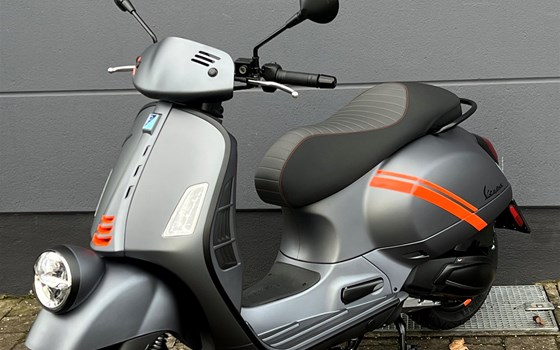 Neufahrzeug Vespa GTV 310 - Bild 4