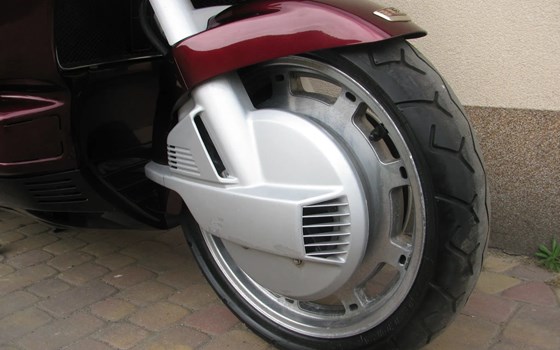 Gebrauchtmotorrad Honda GL 1500 Goldwing - Bild 10