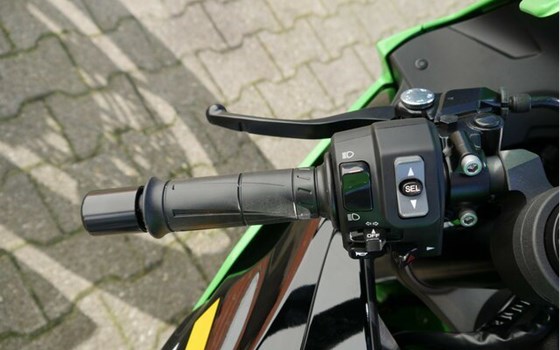 Neufahrzeug Kawasaki Ninja ZX-6R - Bild 15