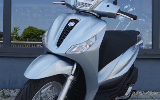Neufahrzeug Piaggio Medley 125 - Bild 7