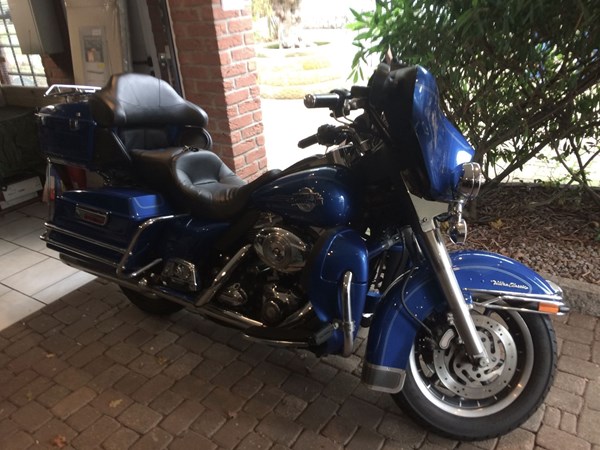 Gebrauchtmotorrad Harley-Davidson Electra Glide Ultra Classic FLHTCU