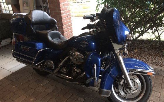 Gebrauchtmotorrad Harley-Davidson Electra Glide Ultra Classic FLHTCU - Bild 1