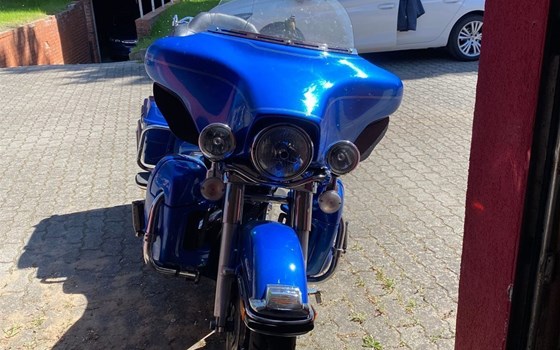 Gebrauchtmotorrad Harley-Davidson Electra Glide Ultra Classic FLHTCU - Bild 6