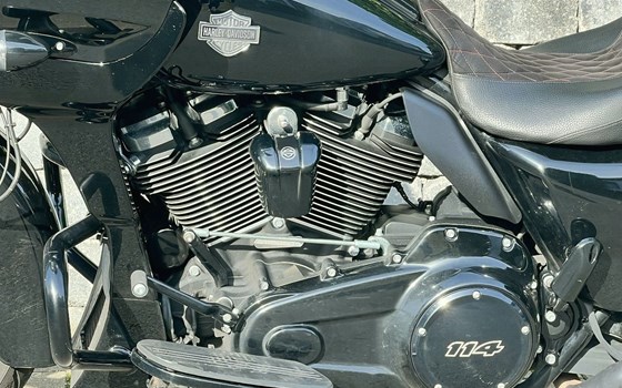 Gebrauchtmotorrad Harley-Davidson Touring Road Glide Special FLTRXS - Bild 12