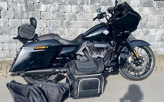 Gebrauchtmotorrad Harley-Davidson Touring Road Glide Special FLTRXS - Bild 3