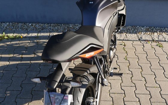 Neufahrzeug Aprilia Tuono 125 - Bild 15