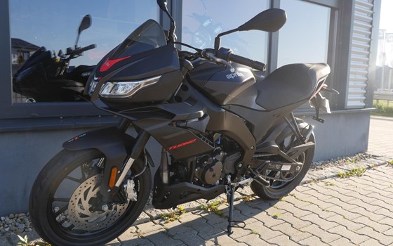 Neufahrzeug Aprilia Tuono 125 - Bild 9