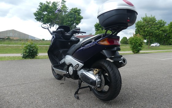 Gebrauchtmotorrad Yamaha T-MAX 500 - Bild 6