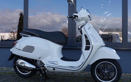 Neufahrzeug Vespa GTS 300 Super - Bild 4