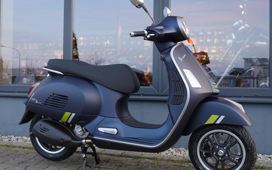 Neufahrzeug Vespa GTS 300 Super Tech - Bild 10