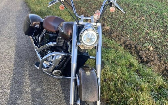 Gebrauchtmotorrad Honda VT 1100 C3 Aero-Ace Shadow - Bild 2 Gebrauchtmotorrad Honda VT 1100 C3 Aero-Ace Shadow - Bild 2