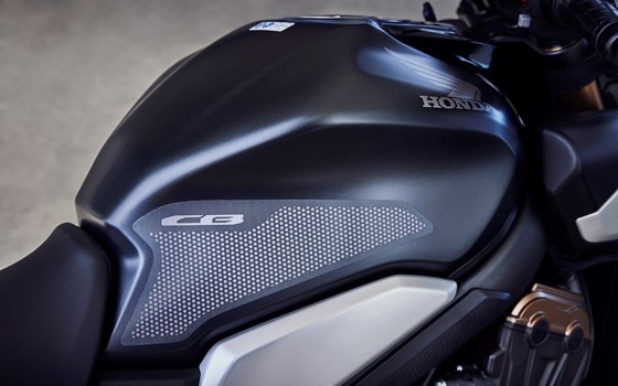 Neufahrzeug Honda CB650R E-Clutch - Bild 12