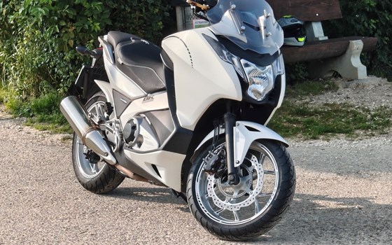 Motorrad Occasion Honda Integra - Bild 10