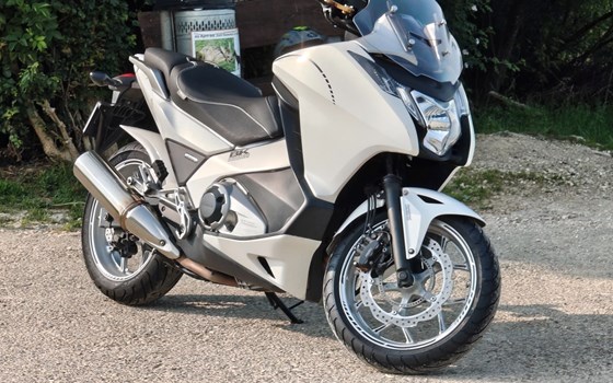 Motorrad Occasion Honda Integra - Bild 9