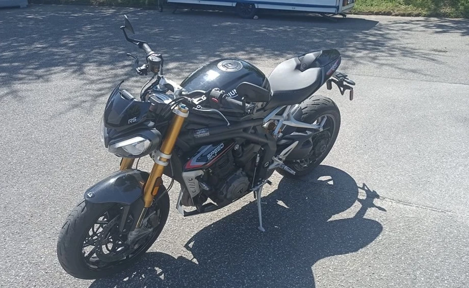 Angebot Triumph Speed Triple 1200 RS Bild 7: Angebot Triumph Speed Triple 1200 RS